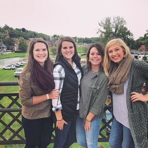 Meet your Posher, Samantha